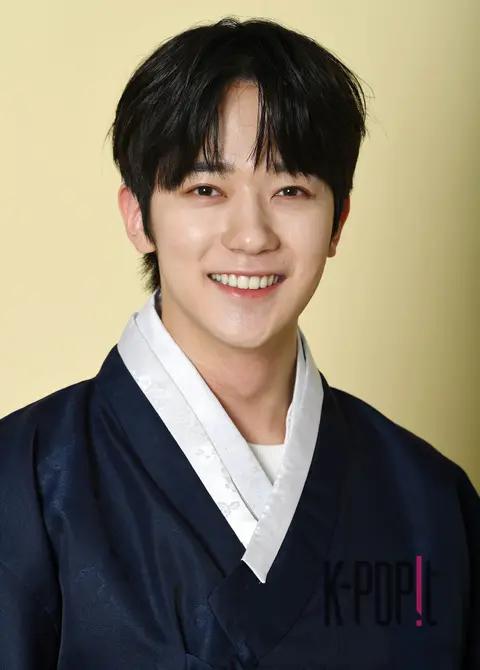 OMEGA X Yechan — Hanbok Interview