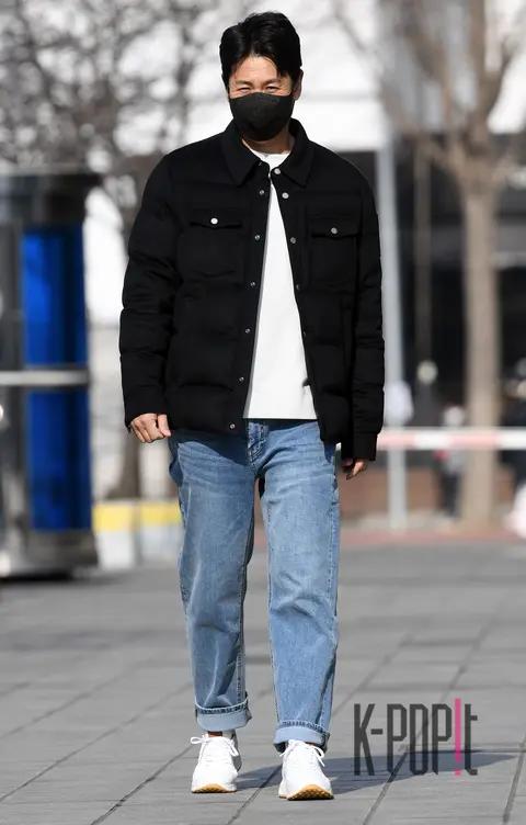 Lee Seon-gyun — Arrival