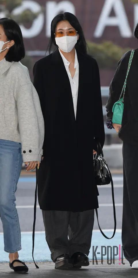 Chaeyoung (TWICE) — Airport