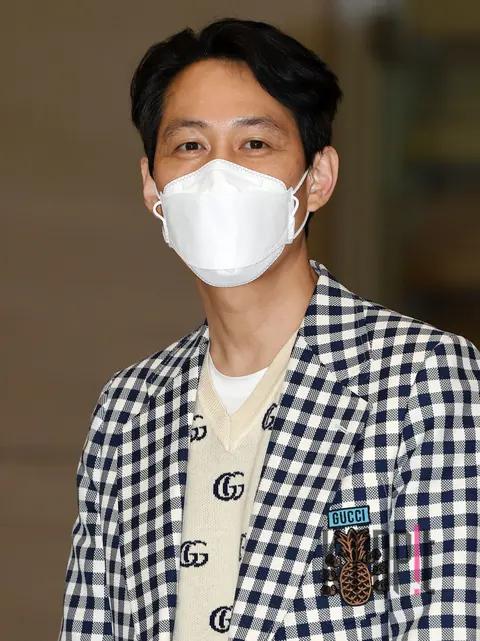 Lee Jung-jae — Airport