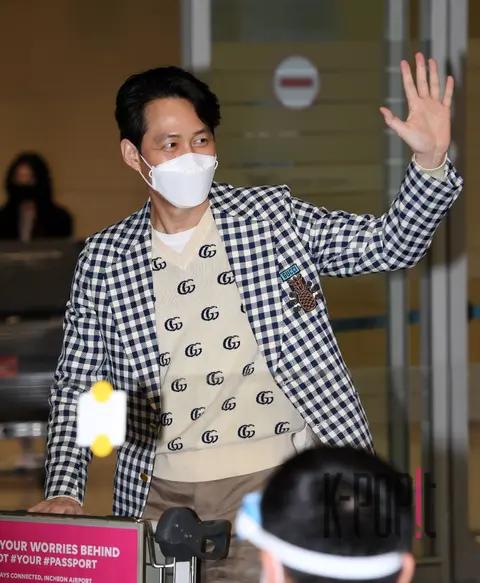 Lee Jung-jae — Airport