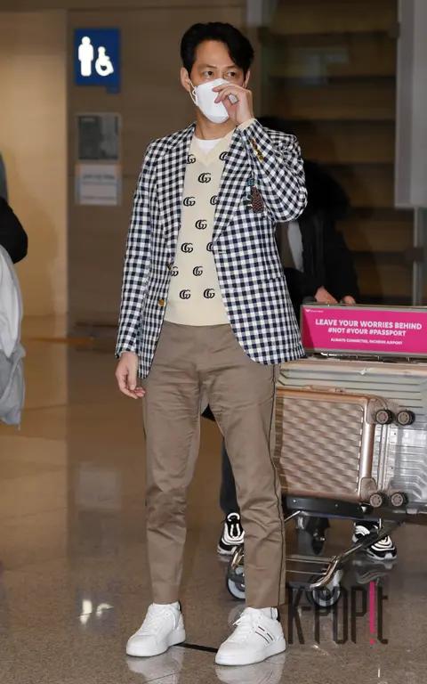 Lee Jung-jae — Airport