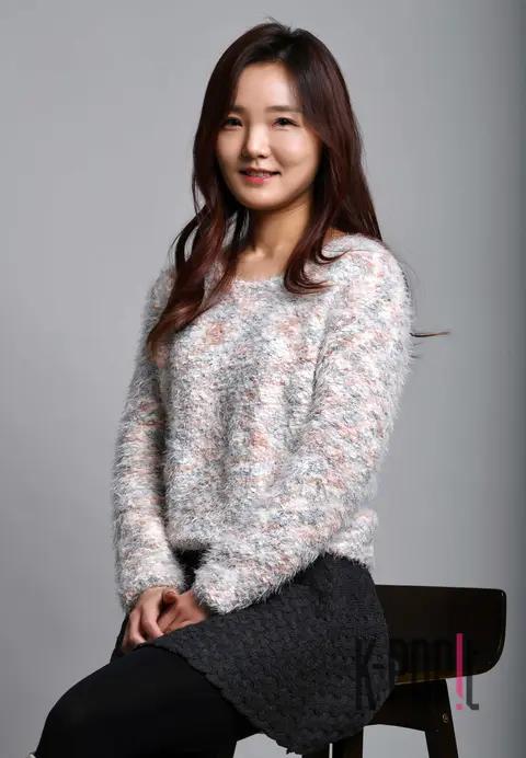 Hwang Yoo-bin — Interview