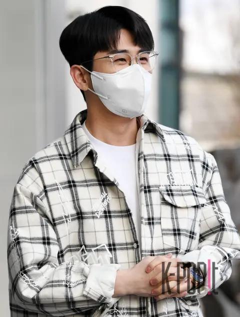Young Tak — Arrival