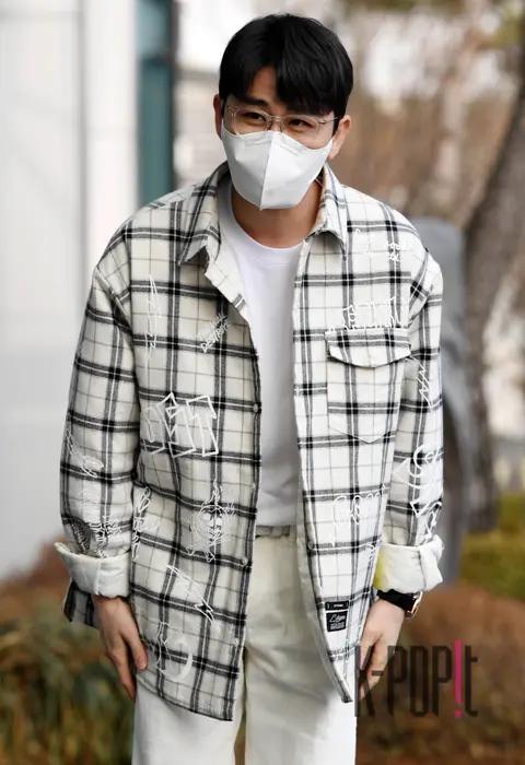 Young Tak — Arrival