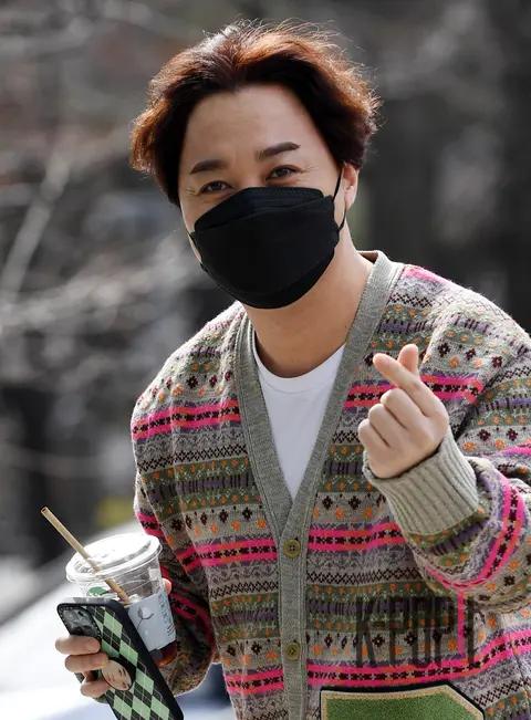 Hwang Je-sung — Arrival