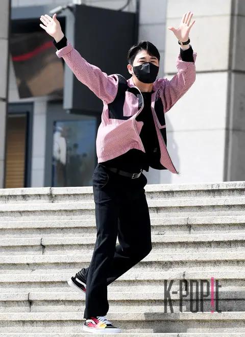 Young Tak — Arrival