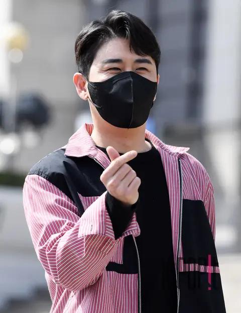 Young Tak — Arrival