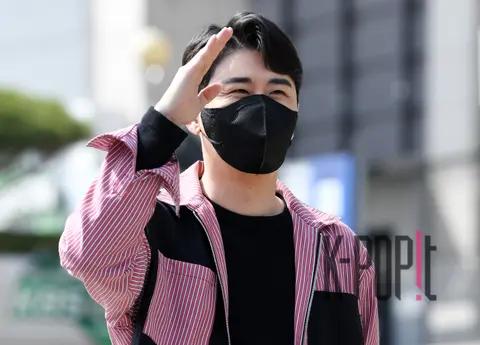 Young Tak — Arrival
