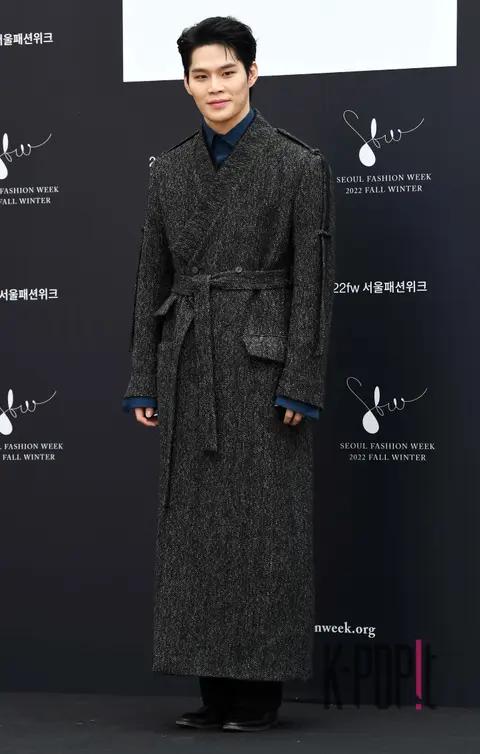 Kim Ba-ul Labidance — Seoul Fashion Week