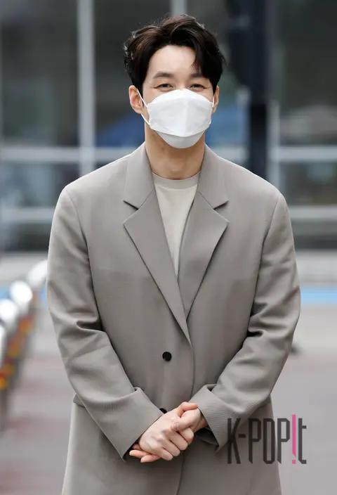 Shim Hyung-tak — Arrival