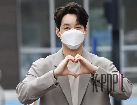 Shim Hyung-tak — Arrival