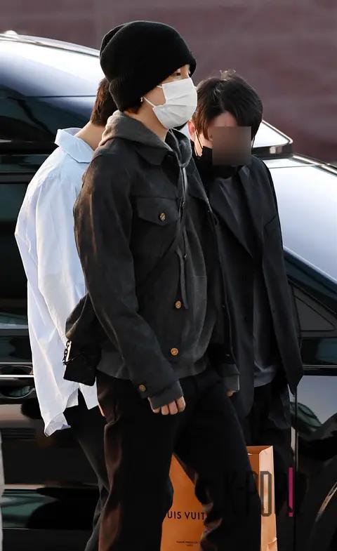 Jimin (BTS) — Airport