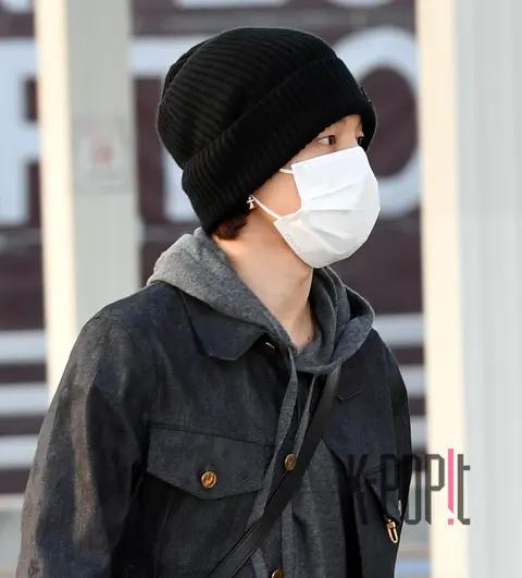 Jimin (BTS) — Airport