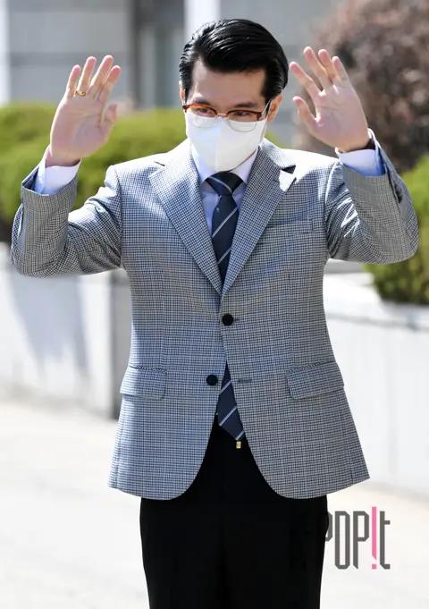 Cho Myung-sup — Arrival