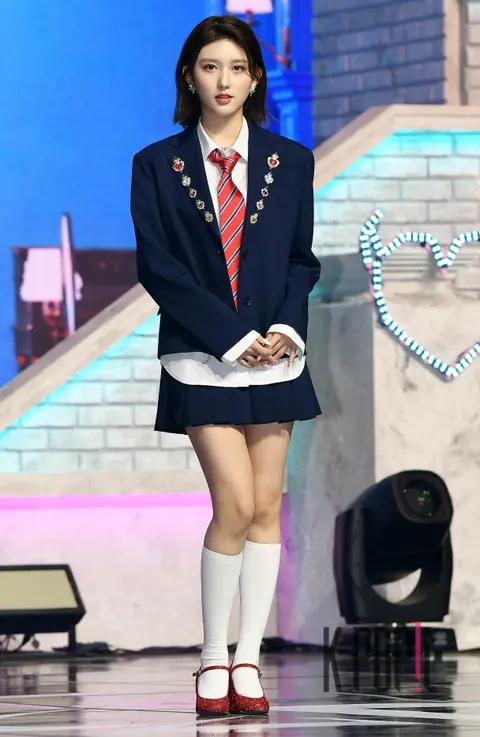 Gaeul (IVE) — Showcase