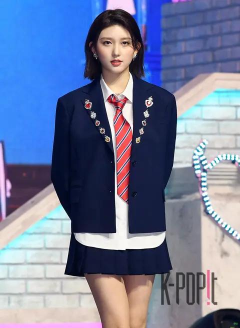 Gaeul (IVE) — Showcase