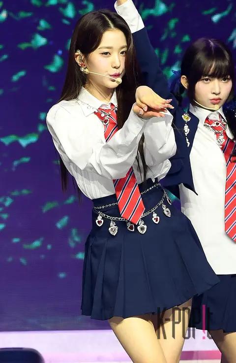 Wonyoung (IVE) — Showcase