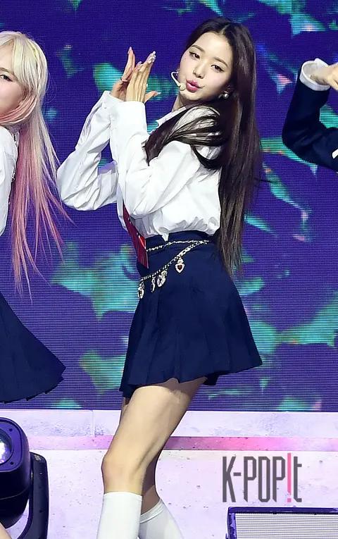 Wonyoung (IVE) — Showcase