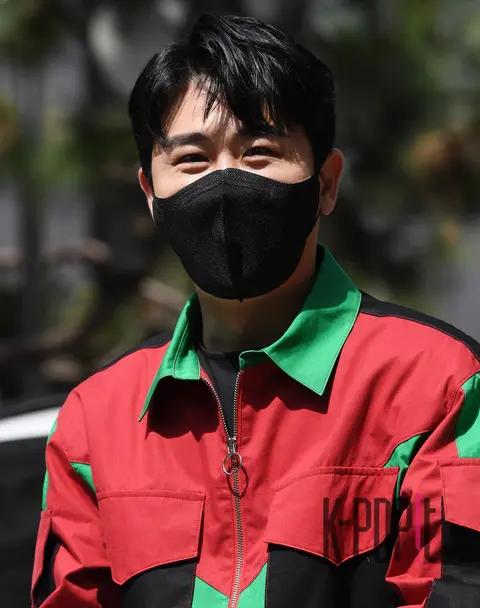 Young Tak — Arrival