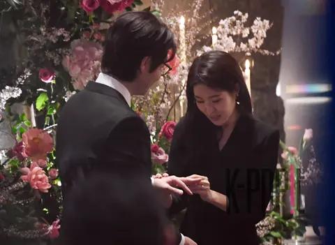 Kim Tae-hyun, Mi-ja — Wedding