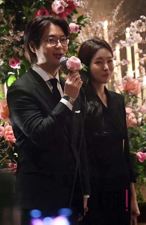Kim Tae-hyun, Mi-ja — Wedding