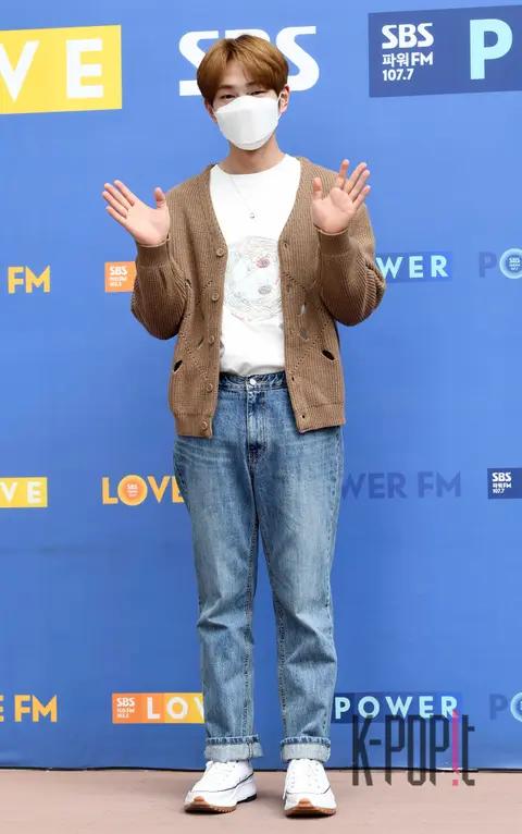 Onew — Arrival