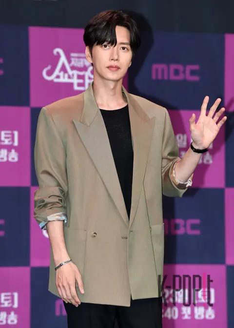 Park Hae-jin — It's Showtime