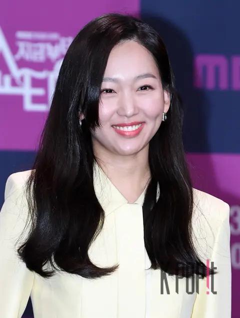 Jin Ki-joo — It's Showtime