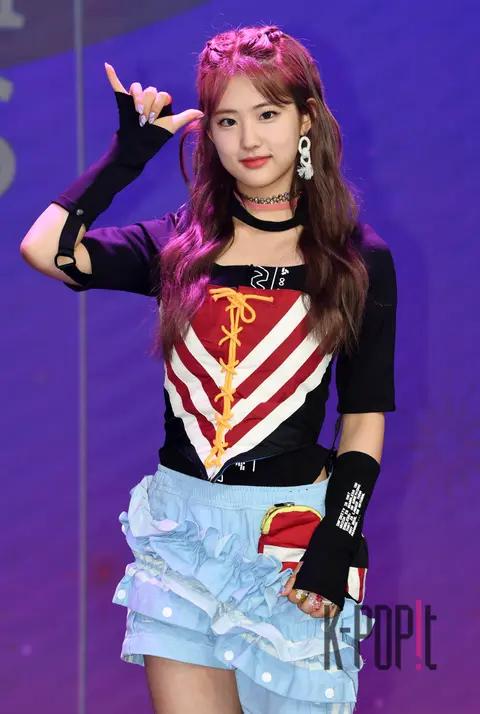 Ichillin Juni — Showcase