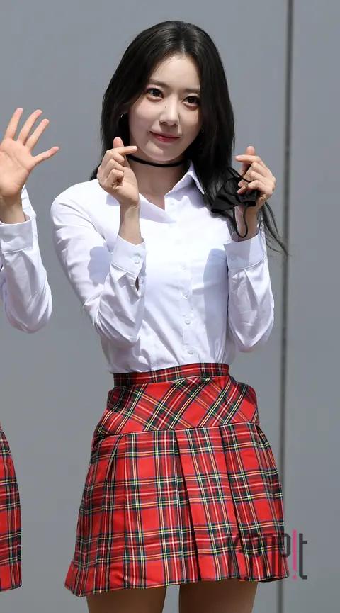 Miyawaki Sakura — Arrival