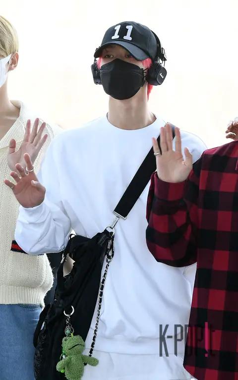 The8 (SEVENTEEN) — Airport