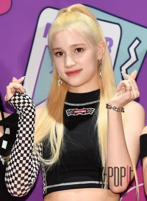 Huening Bahiyyih (Kep1er) — KCON Photowall