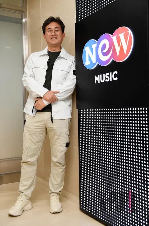 CEO Kim Seung-min — Interview