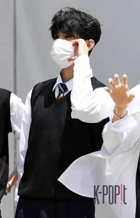 DK (SEVENTEEN) — Arrival
