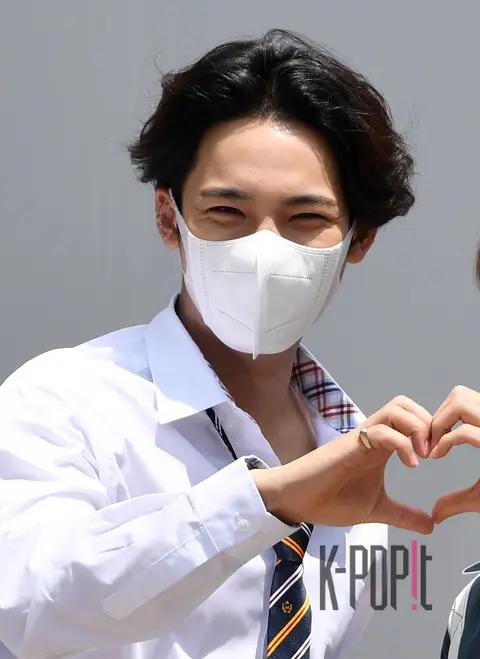 Mingyu (SEVENTEEN) — Arrival