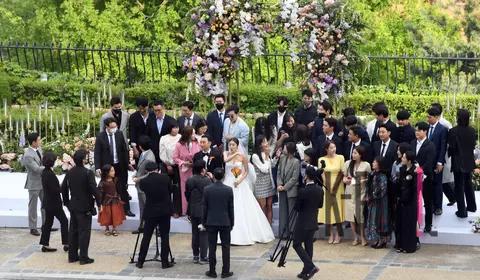 Son Dam-bi, Lee Gyu-hyeok — Wedding