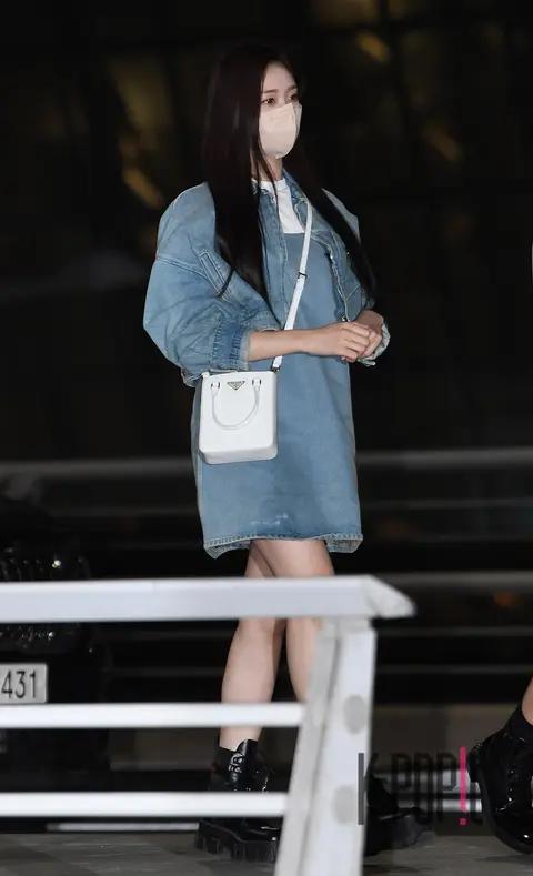 Leeseo (IVE) — Airport