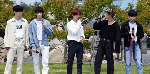 TXT — Fan Meeting — 2022-05-20