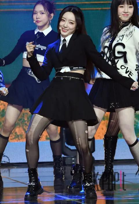 Lightsum Hina — Showcase