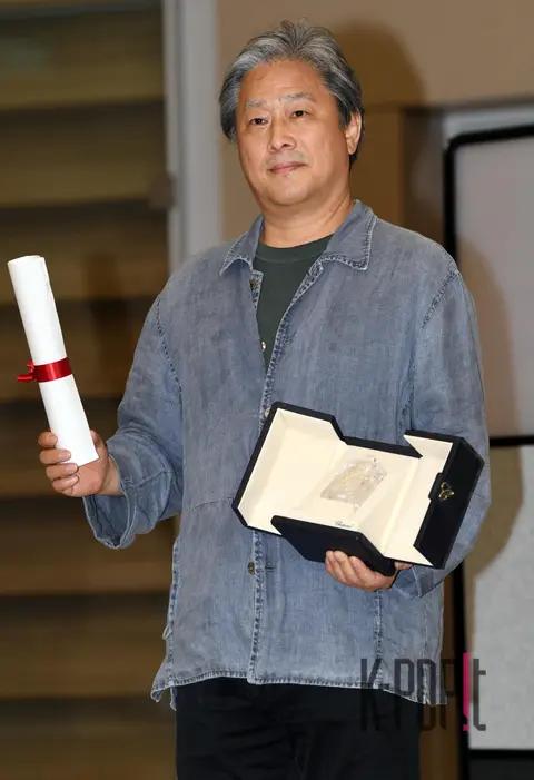 Director Park Chan-wook — Airport