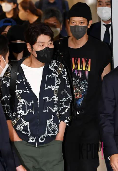 Song Kang-ho, Kang Dong-won — Airport