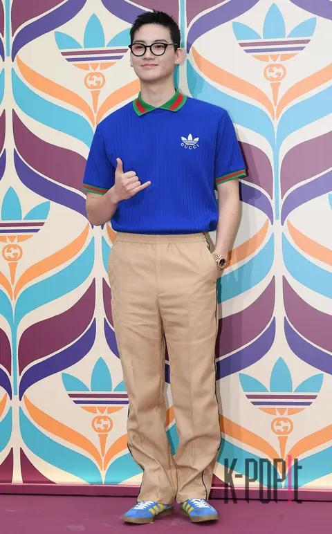 JB (GOT7) — Launch