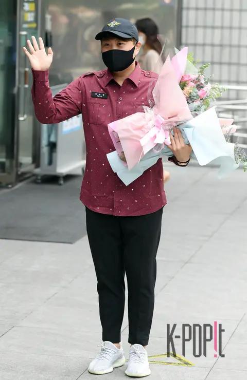 Kim Ho-joong — Discharge from Military Service