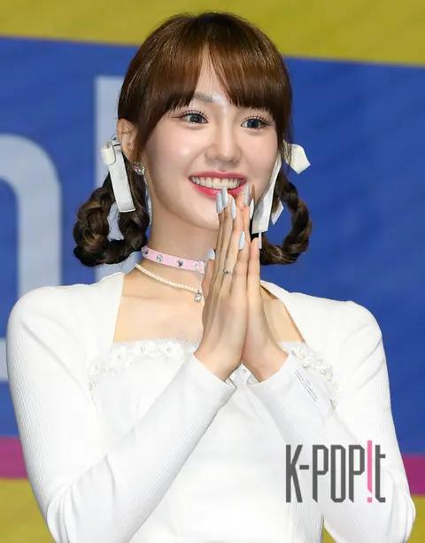 Wua Nana — Showcase