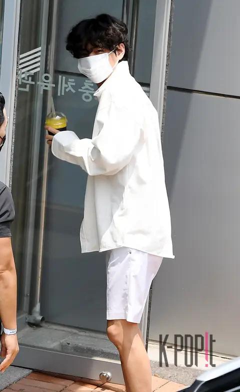 V (BTS) — Arrival