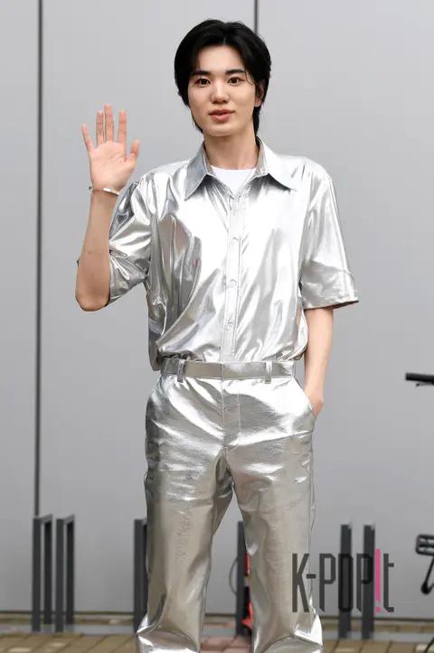 Sung Jong — Arrival