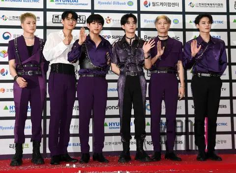 VICTON — Dream Concert Photowall