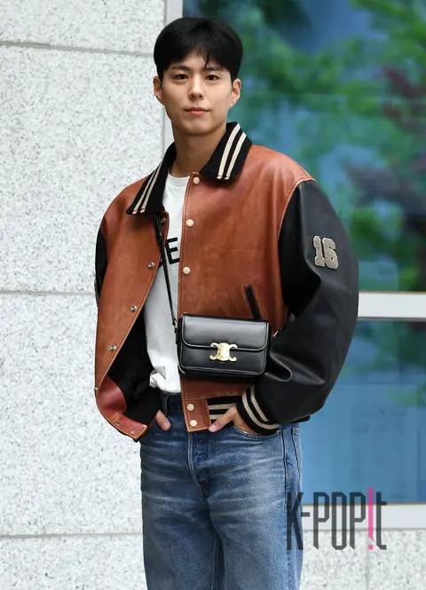 Park Bo-gum — Airport