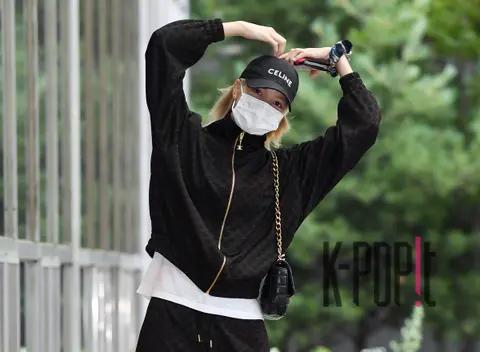 LISA (BLACKPINK) — Airport